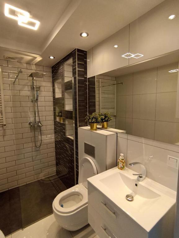 Apartament Brzeg Exteriör bild